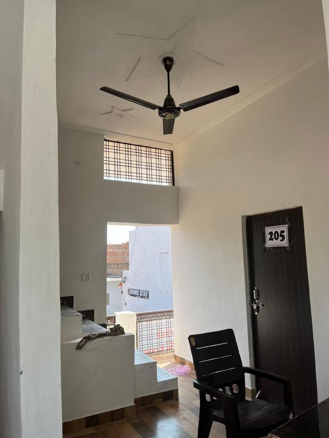 Indiana Home Stay Khajuraho Exterior photo